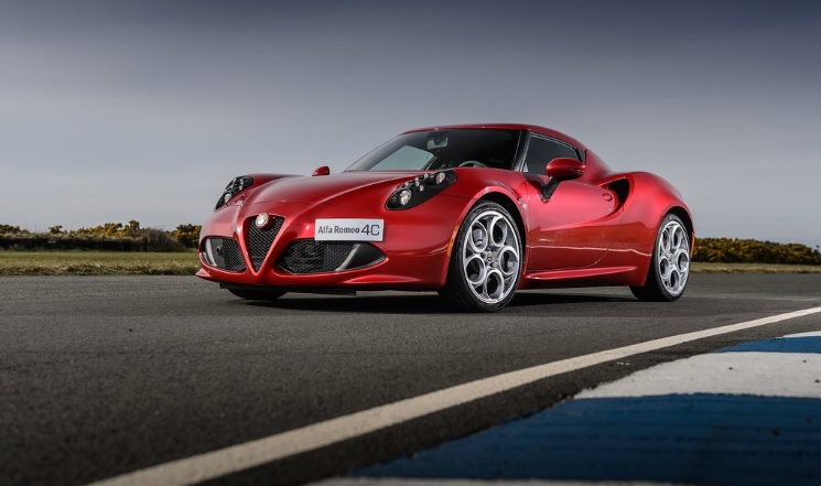 2016 Alfa Romeo 4C 1.8 240 HP Alfa Romeo TCT Technical Specs - cardimension.net