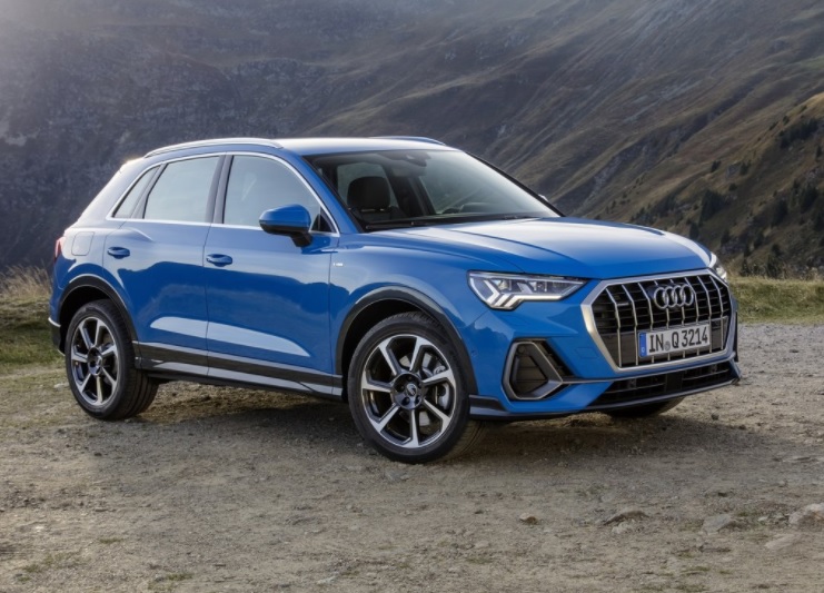 2022 Audi Q3 SUV 1.5 TFSI (150 HP) Sportback S Line S-Tronic boot space and dimensions