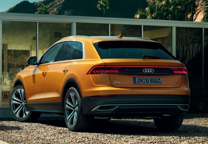 2023 Audi Q8 SUV 3.0 TDI (286 HP) quattro Tiptronic boot space and dimensions