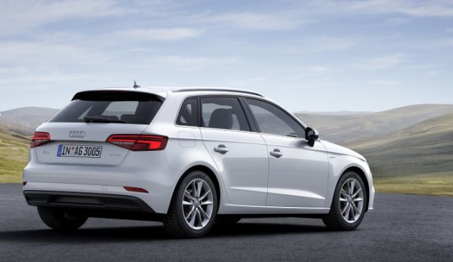 2017 Audi A3 Hatchback 1.0 (116 HP) Sportback Design Line S-Tronic boot space and dimensions