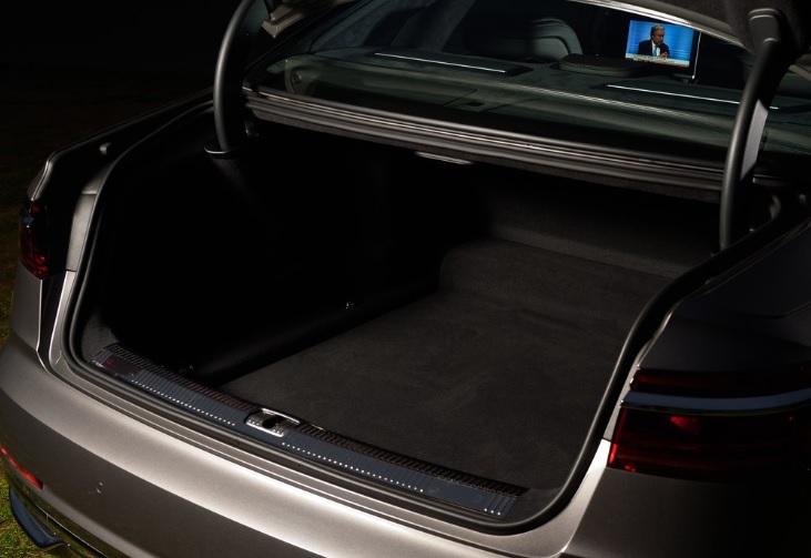 2023 Audi A8 Sedan 3.0 TFSI quattro (340 HP) Long Tiptronic boot space and dimensions