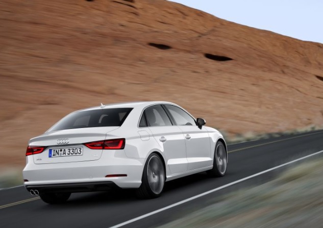 2016 Audi A3 Sedan Sedan 1.2 TFSI (110 HP) Attraction Manual boot space and dimensions