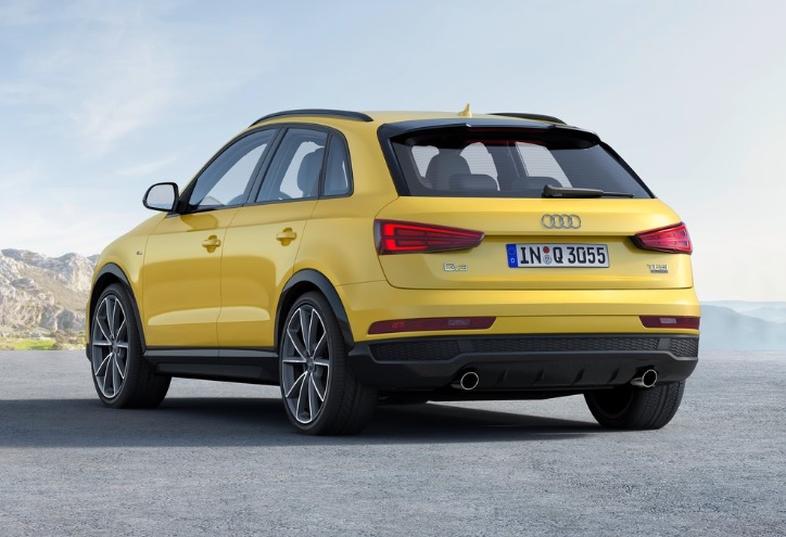 2017 Audi Q3 SUV 2.0 TDI (184 HP) quattro S-Tronic boot space and dimensions