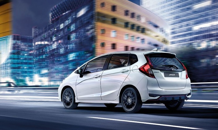 2019 Honda Jazz Hatchback 1.3 (102 HP) Elegance CVT boot space and dimensions
