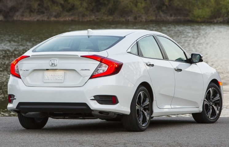 2018 Honda Civic Hatchback 1.6 (125 HP) Premium ECO CVT boot space and dimensions