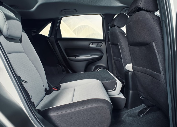 2022 Honda Jazz Hatchback 1.5 (109 HP) Crosstar Executive E-CVT boot space and dimensions