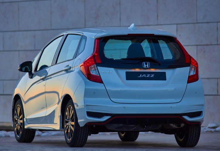 2018 Honda Jazz 1.5 130 HP Dynamic CVT Technical Specs