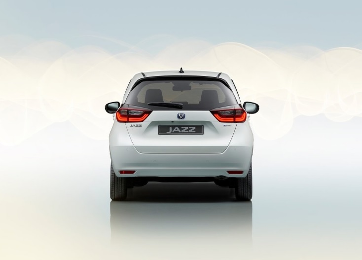 2024 Honda Jazz 1.5 109 HP Crosstar Executive E-CVT Technical Specs - cardimension.net