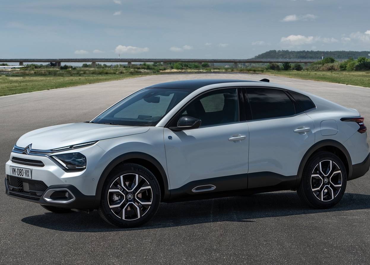 2023 Citroen C4 X 1.2 PureTech 130 HP Feel Bold EAT Technical Specs - cardimension.net