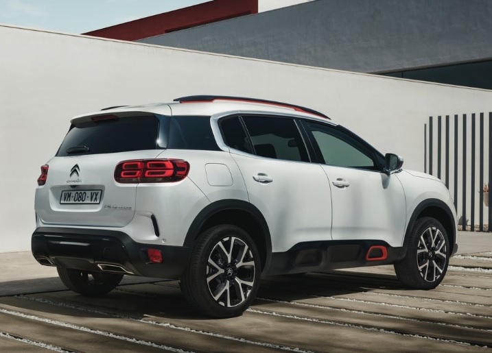 2020 Citroen C5 Aircross 1.2 130 HP Live AT Technical Specs - cardimension.net
