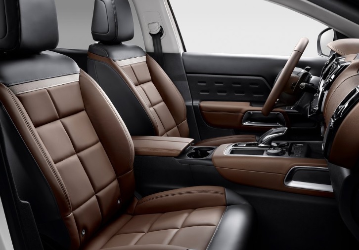 2022 Citroen C5 Aircross SUV 1.6 PureTech (180 HP) Shine EAT8 boot space and dimensions