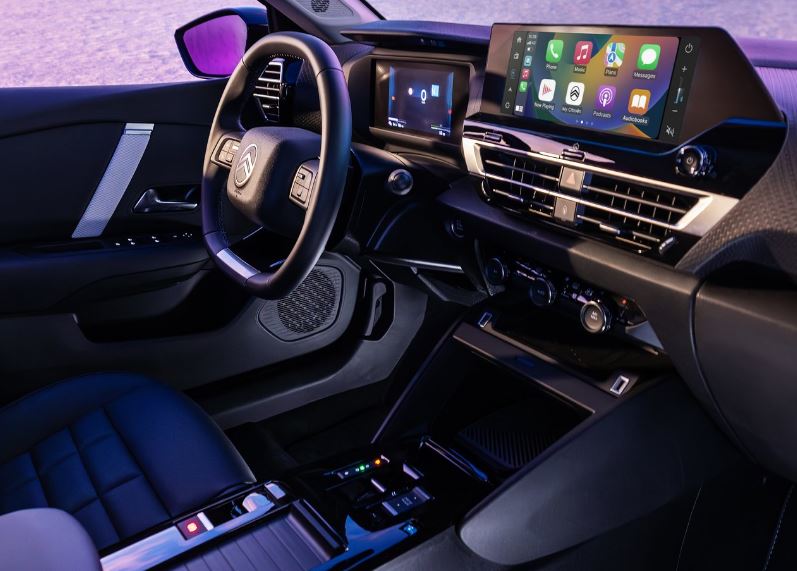 2025 Citroen C4 X 1.2 PureTech 130 HP You EAT Technical Specs - cardimension.net