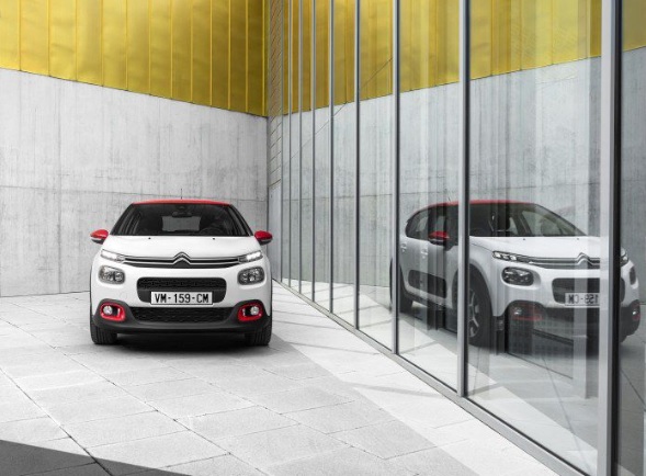 2019 Citroen C3 1.2 PureTech Live Comparison