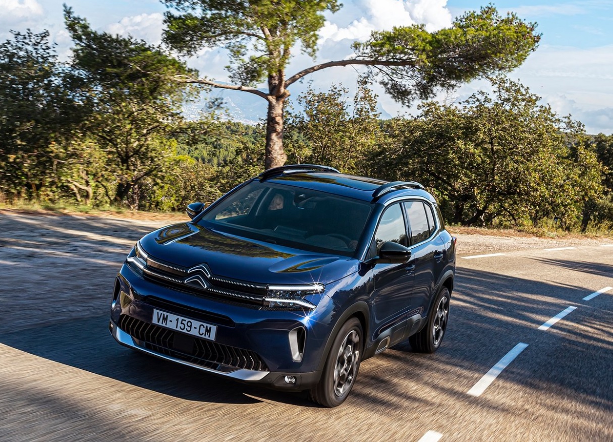 2024 Citroen C5 Aircross 1.5 BlueHDI 130 HP Shine Bold EAT8 Technical Specs - cardimension.net
