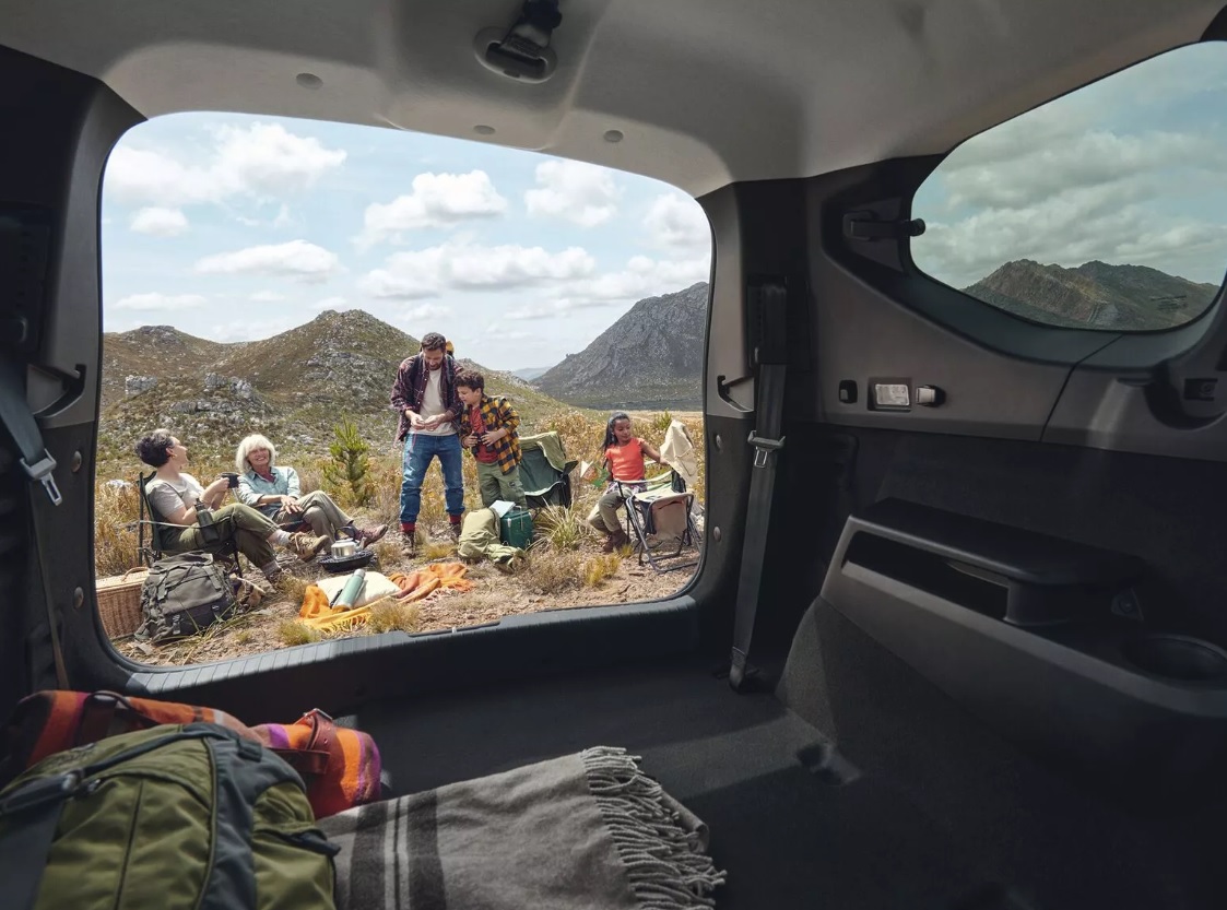 2025 Dacia Jogger 1.6 Hybrid 140 HP Extreme Multi-Mode Technical Specs - cardimension.net