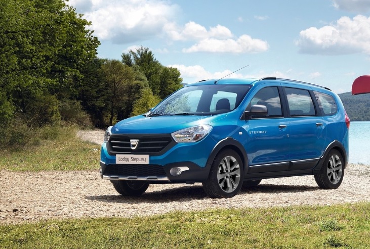 2020 Dacia Lodgy Mpv 1.5 Blue dCi 7K (95 HP) Laureate Manual boot space and dimensions