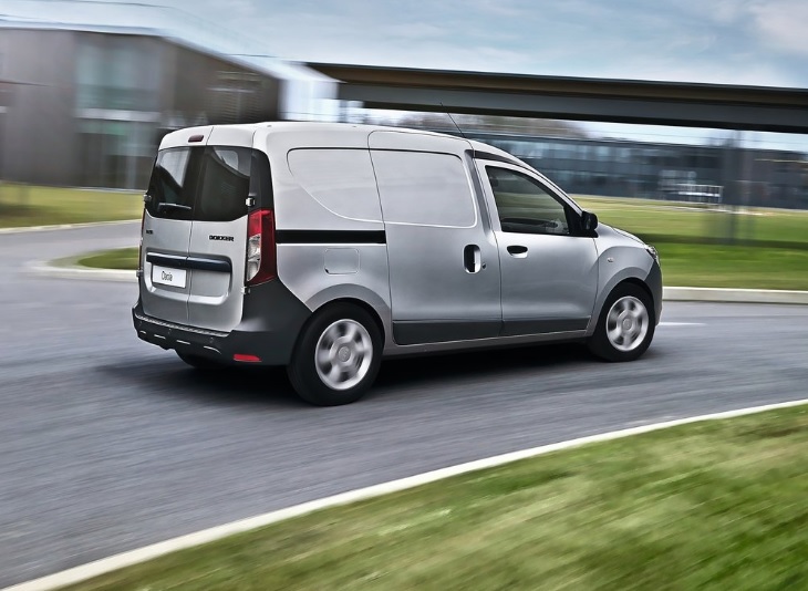 2020 Dacia Dokker Van Combi Van 1.5 dCi (95 HP) Ambiance Manual boot space and dimensions