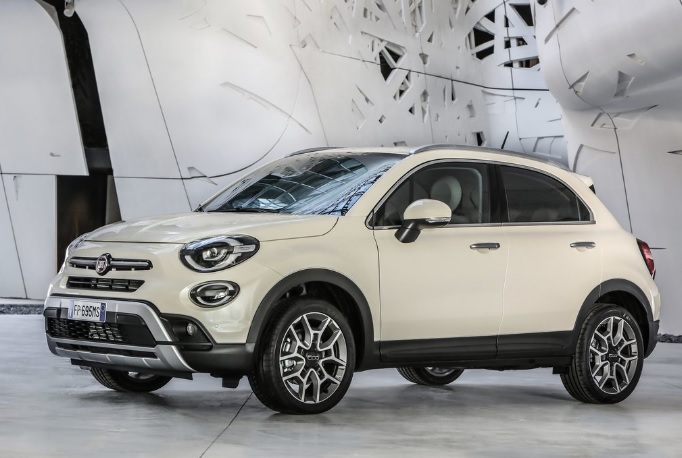 2021 Fiat 500X SUV 1.3 (150 HP) Cross Plus DCT boot space and dimensions