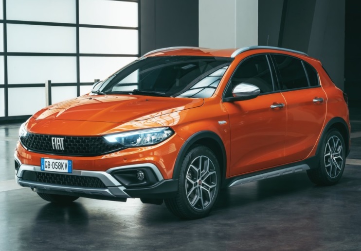2023 Fiat Egea Cross Crossover 1.6 Multijet (130 HP) Urban DCT boot space and dimensions
