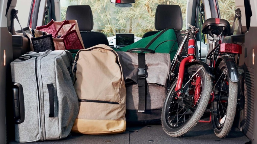 2019 Ford Tourneo Connect Combi 1.5 EcoBlue (120 HP) Titanium Manual boot space and dimensions