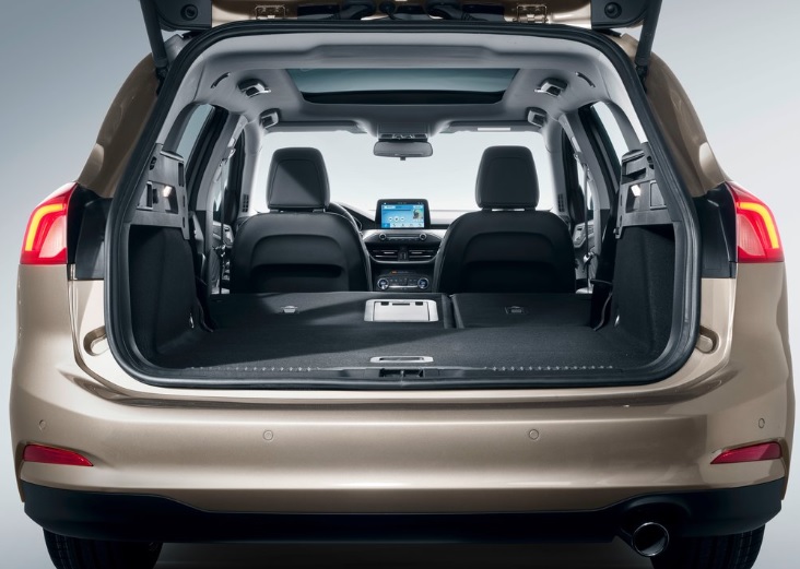 2020 Ford Focus SW Station Wagon 1.5 EcoBlue (120 HP) Titanium Automatic boot space and dimensions