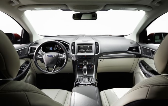 2016 Ford Edge SUV 2.0 TDCi (210 HP) Titanium Powershift boot space and dimensions