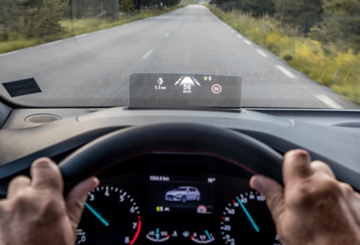 2021 Ford Focus HB Hatchback 1.5 EcoBlue (120 HP) Titanium Manual boot space and dimensions