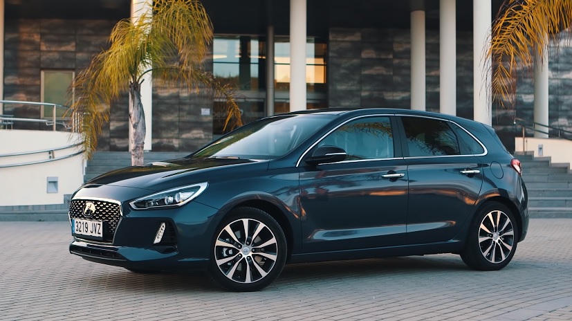 2018 Hyundai i30 1.6 CRDi 136 HP Elite DCT Technical Specs - cardimension.net