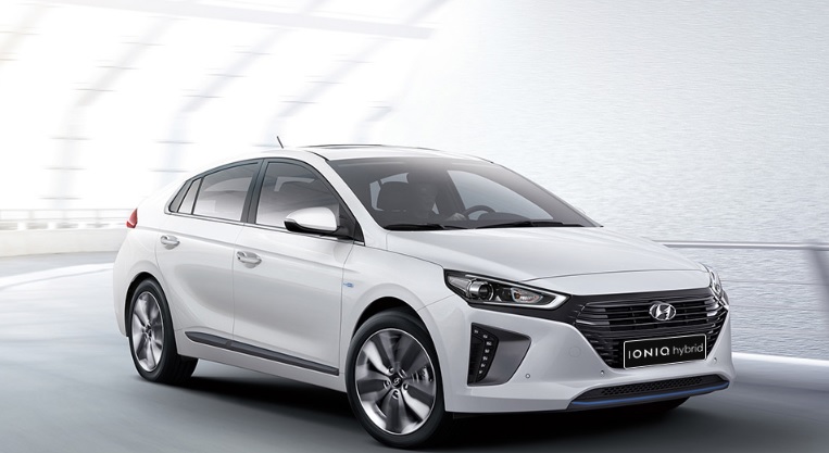 2017 Hyundai Ioniq Hatchback 1.6 (141 HP) Elite Plus DCT boot space and dimensions