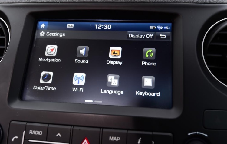 2017 Hyundai i10 Hatchback 1.2  (87 HP) Elite Navi AT boot space and dimensions