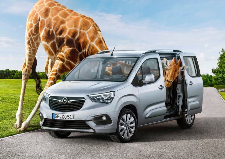 2022 Opel Combo Combi 1.5 Diesel (130 HP) Ultimate AT8 boot space and dimensions