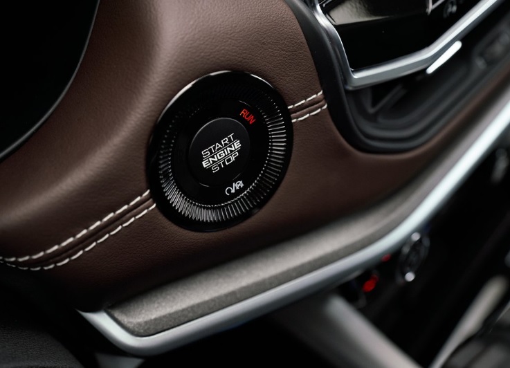 2022 Jeep Compass SUV 1.3 GSE (150 HP) Longitude DCT boot space and dimensions