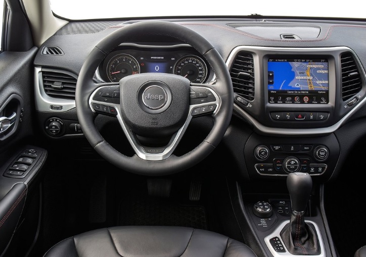 2016 Jeep Cherokee 2.0 AWD 170 HP Longitude 9ATX Technical Specs - cardimension.net