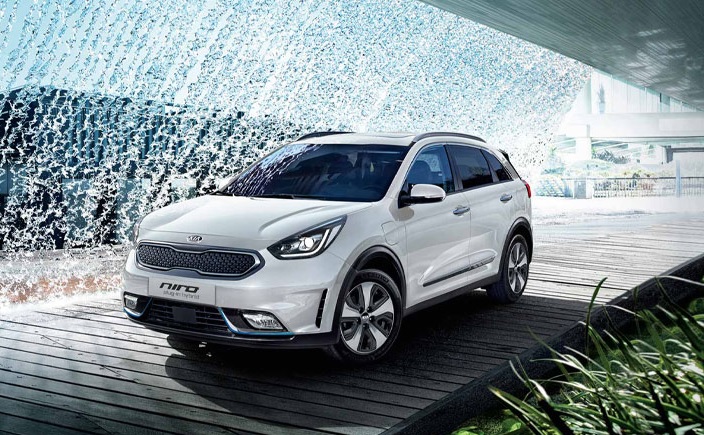 2017 Kia Niro Crossover 1.6 (141 HP) Exclusive DCT boot space and dimensions