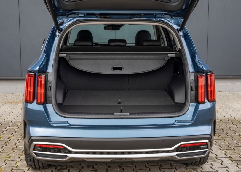 2022 Kia Sorento SUV 1.6 (230 HP) Prestige DCT boot space and dimensions