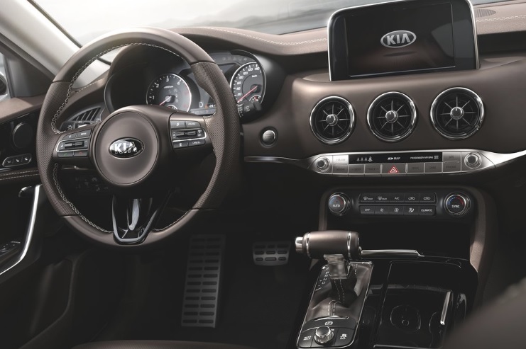 2019 Kia Stinger 2.0 244 HP GT-Line S AT Technical Specs - cardimension.net