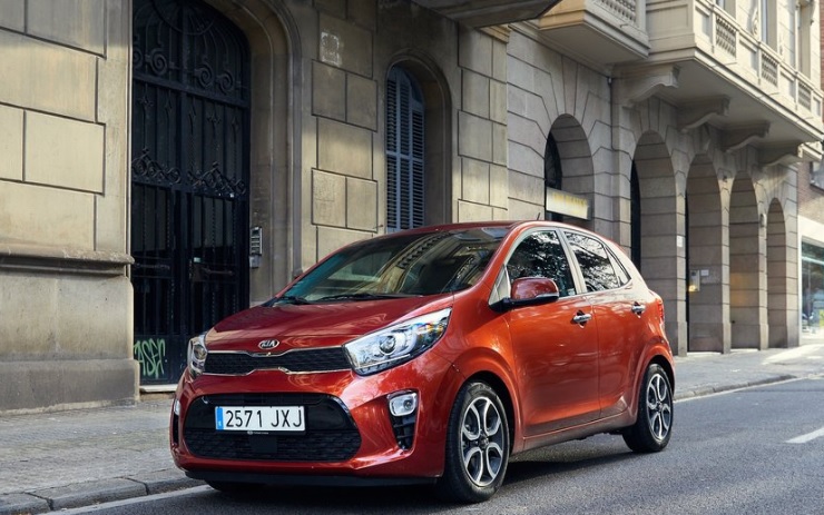 2020 Kia Picanto 1.0 Cool Comparison