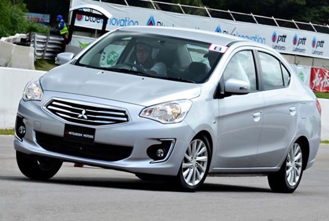 2015 Mitsubishi Attrage Sedan 1.2 (80 HP) Intense CVT boot space and dimensions