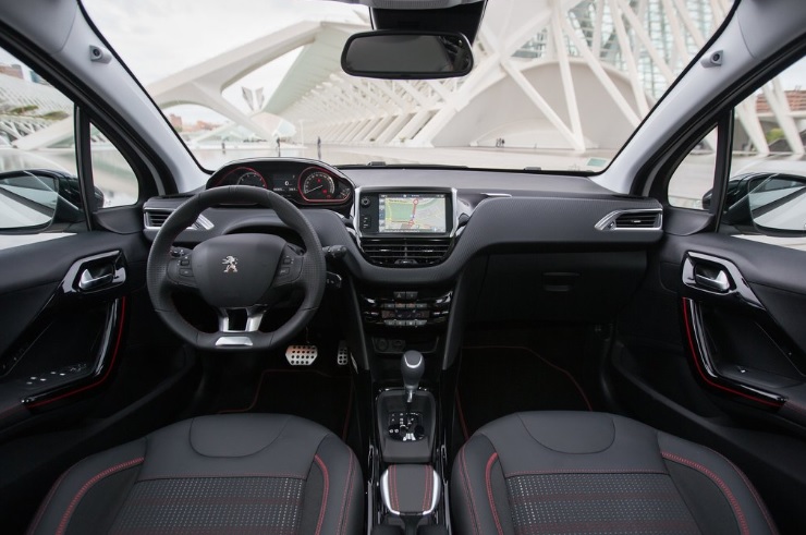 2019 Peugeot 2008 SUV 1.5 BlueHDi (120 HP) Allure EAT6 boot space and dimensions