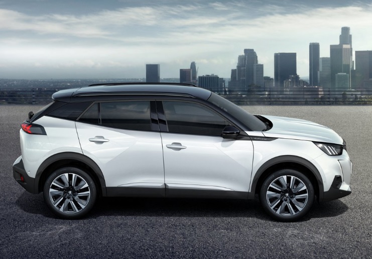 2020 Peugeot 2008 SUV 1.5 BlueHDi (130 HP) Active EAT8 boot space and dimensions