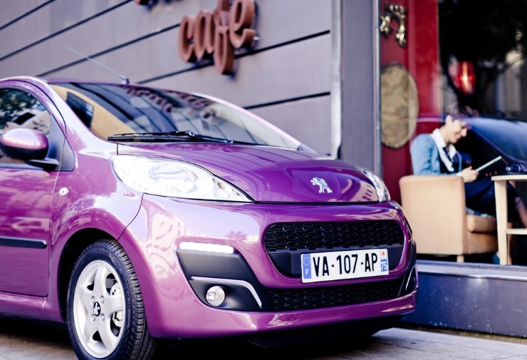 2014 Peugeot 107 Hatchback 1.0 (68 HP) Trendy AT boot space and dimensions