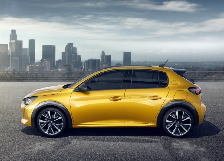 2022 Peugeot 208 Hatchback 1.2 PureTech (130 HP) GT AT boot space and dimensions