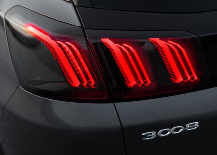 2023 Peugeot 3008 SUV 1.6 PureTech (180 HP) GT EAT boot space and dimensions