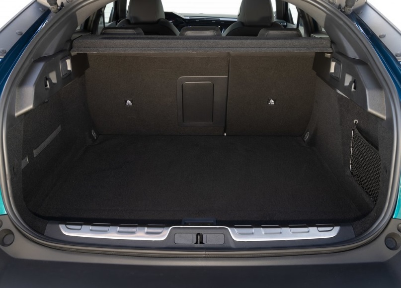 2023 Peugeot 408 SUV 1.2 PureTech (130 HP) Allure EAT boot space and dimensions