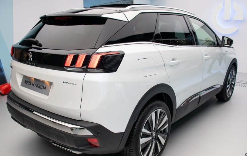 2018 Peugeot 3008 SUV 1.6 BlueHDi (120 HP) Allure Elegance Pack EAT6 boot space and dimensions