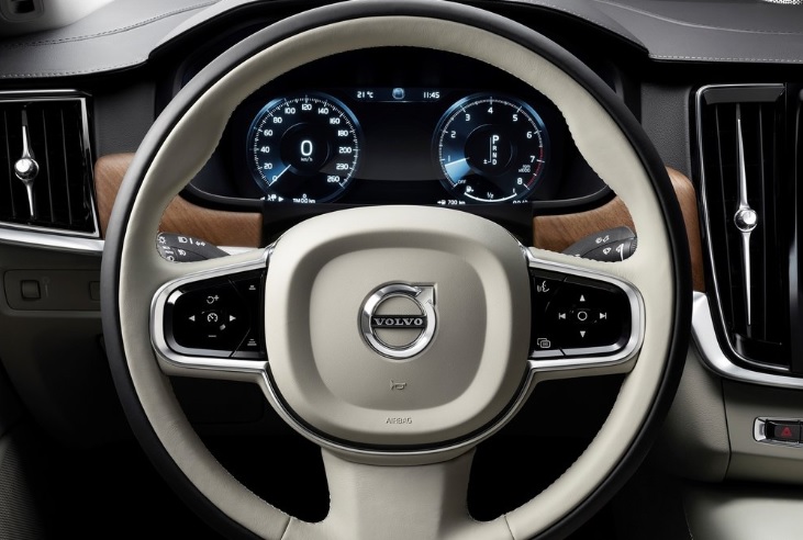 2020 Volvo S90 Sedan 2.0 D5 AWD (235 HP) Momentum Geartronic boot space and dimensions