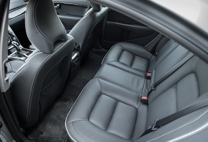 2016 Volvo S80 Sedan 2.0 D4 (181 HP) Advance Geartronic boot space and dimensions