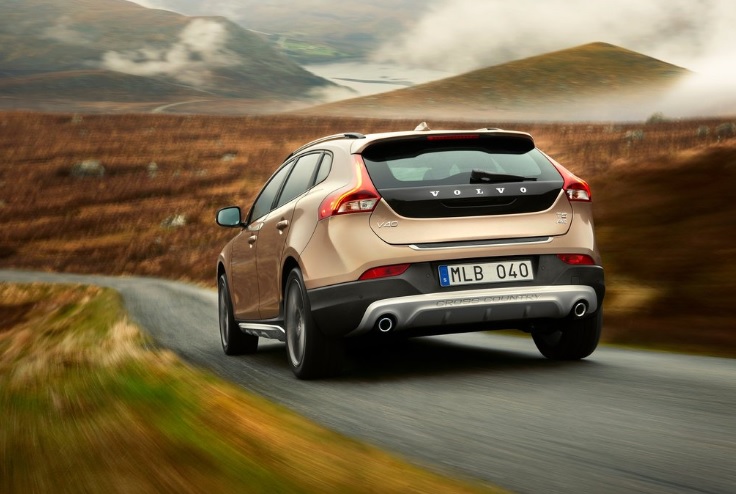 2016 Volvo V40 Cross Country 2.0 D4 190 HP Advance Geartronic Technical Specs - cardimension.net
