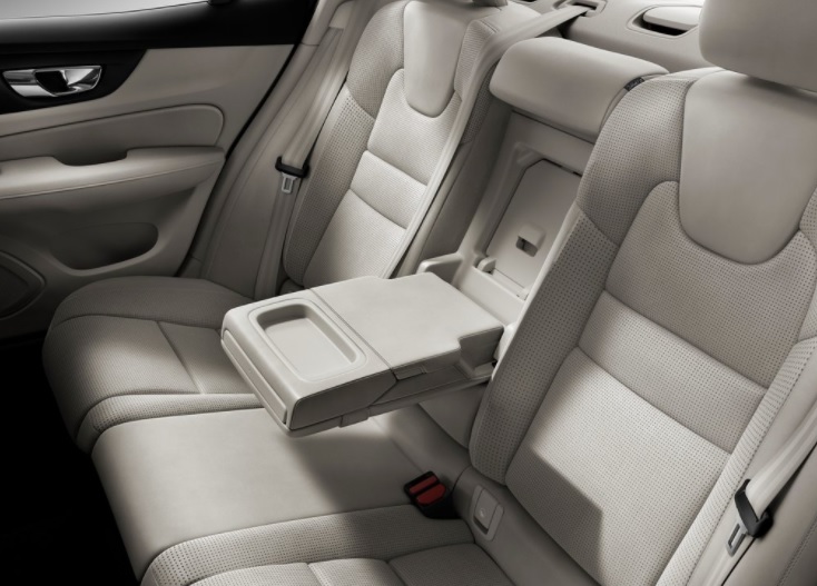 2021 Volvo S60 Sedan 2.0 B5 (250 HP) Inscription Plus Geartronic boot space and dimensions