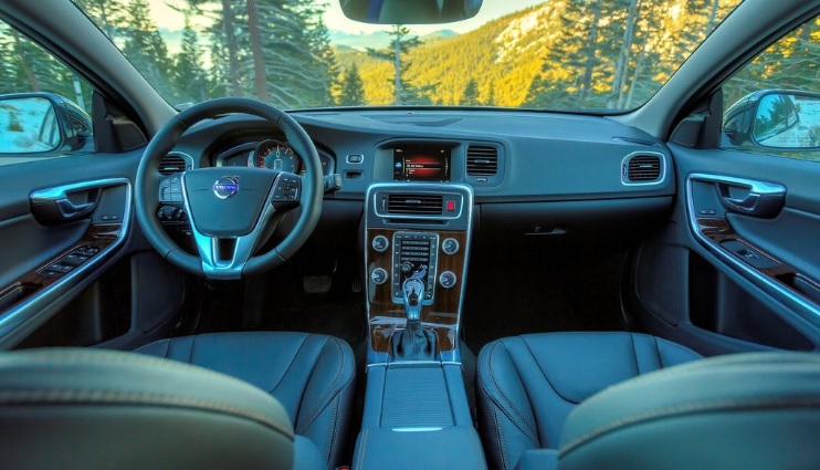 2017 Volvo V60 1.5 T3 152 HP Premium Geartronic Technical Specs